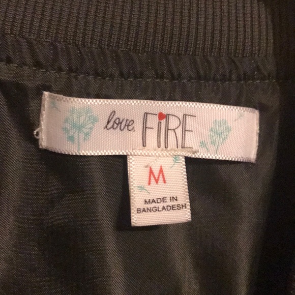 Light green jacket - Picture 2 of 6